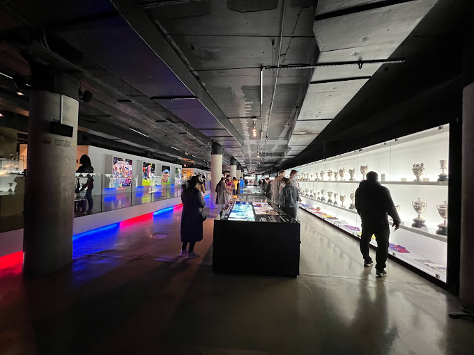 9. موزه فوتبال بارسلونا (FC Barcelona Museum):