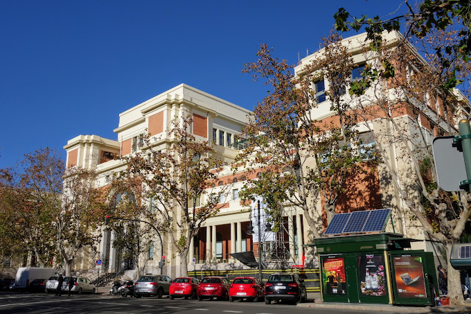 5- دانشگاه علوم پزشکی والنسیا (Valencia Medical University)