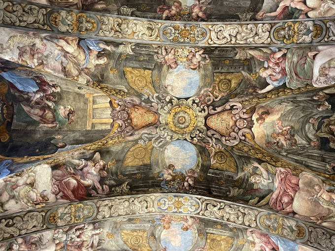 12. کلیسای سنت نیکلاس (Iglesia de San Nicolas)