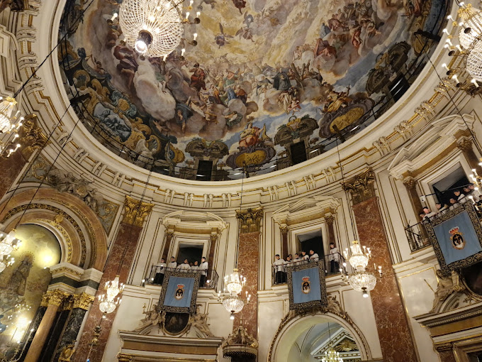 2. کلیسای سنتا ماریا (Basilica de la Virgen de los Desamparados)