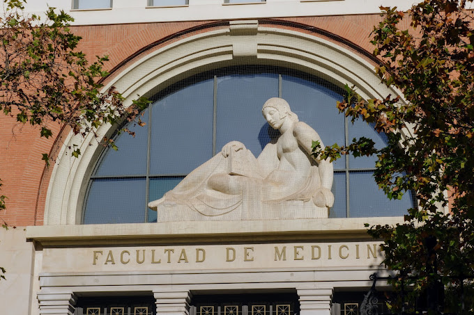 5- دانشگاه علوم پزشکی والنسیا (Valencia Medical University)