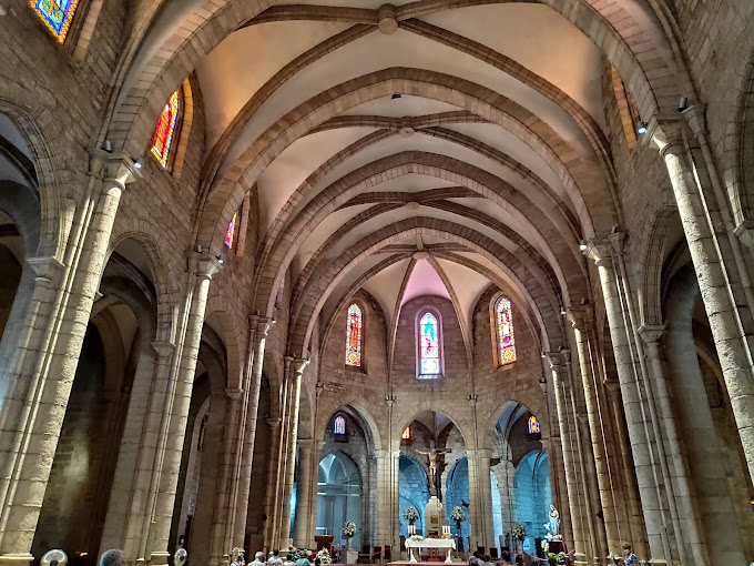 16. کلیسای سنتا کاتالینا (Iglesia de Santa Catalina)