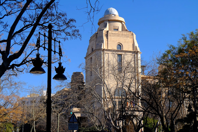 1- دانشگاه والنسیا (University of Valencia)