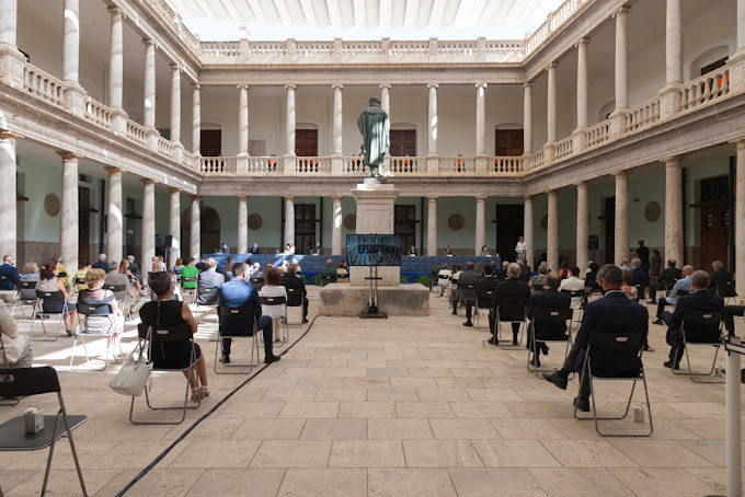 1- دانشگاه والنسیا (University of Valencia)